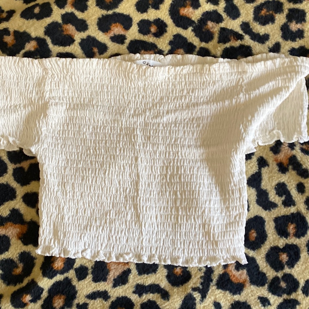 Cute cream top